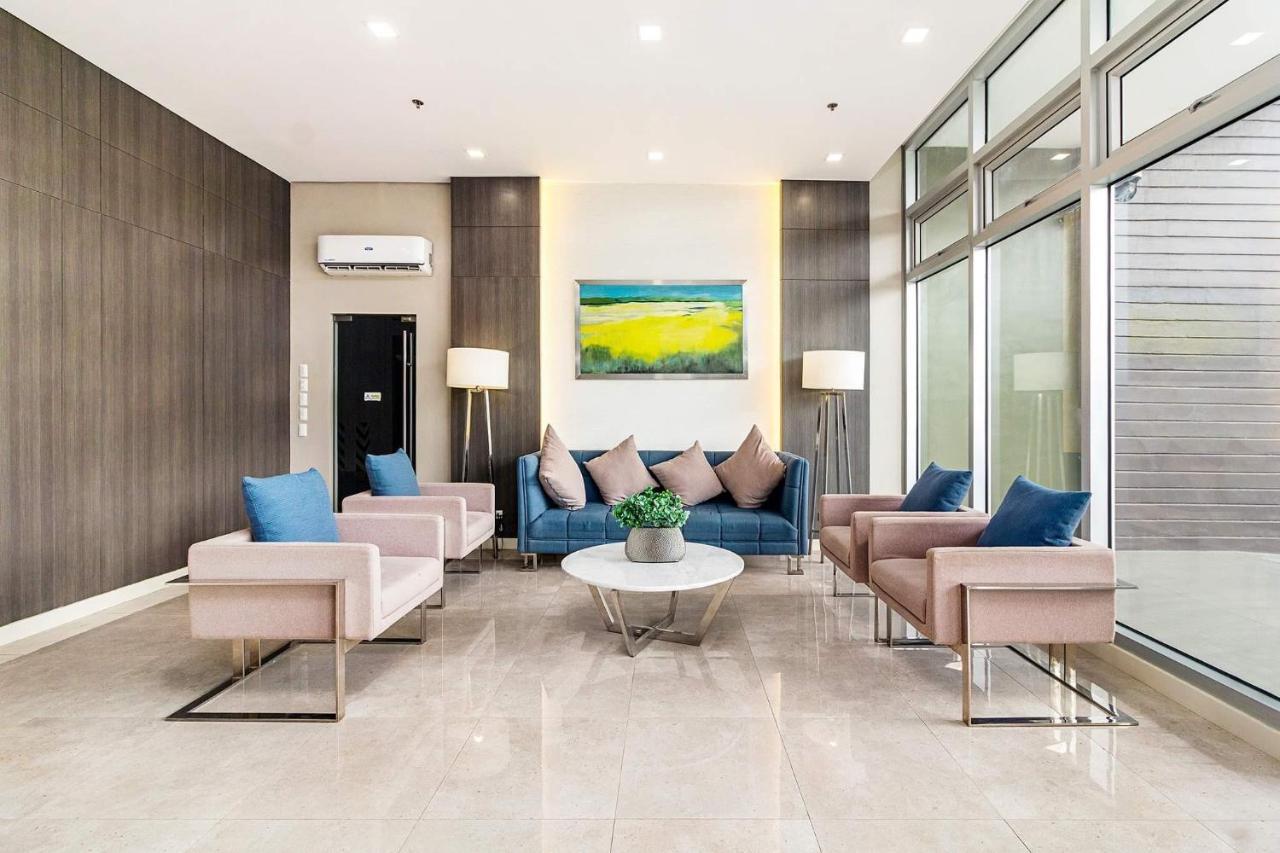 Desna By J&J Homes At Avida Towers Riala T3 Cebú Exterior foto